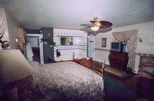 Julias Bed And Breakfast Hubbard Exterior photo